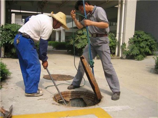 秦淮区口碑好管道疏通报价（秦淮大道综合管廊）